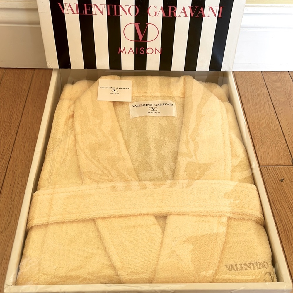 Valentino Garavani bath robe